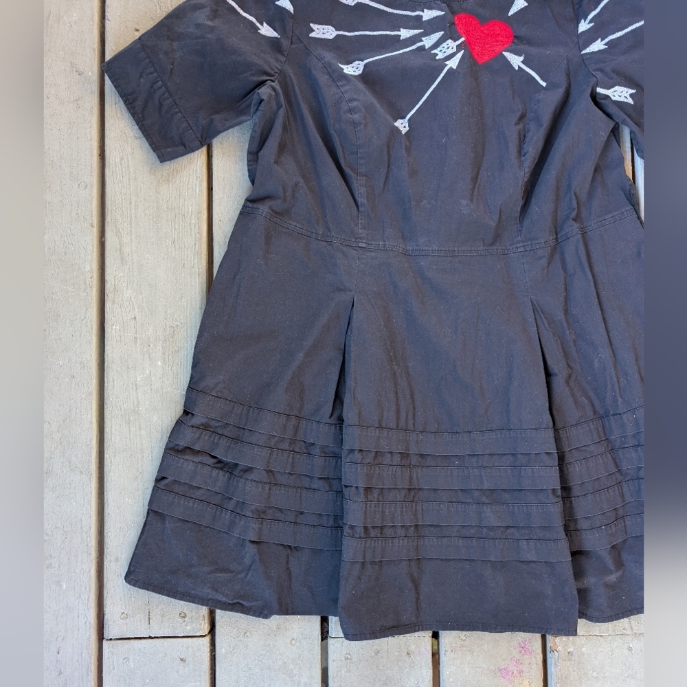 Eshakti Black Cupids Arrow Embellished Poplin Dress 2X/3X Plus‎ Size Pleated - Picture 3 of 9